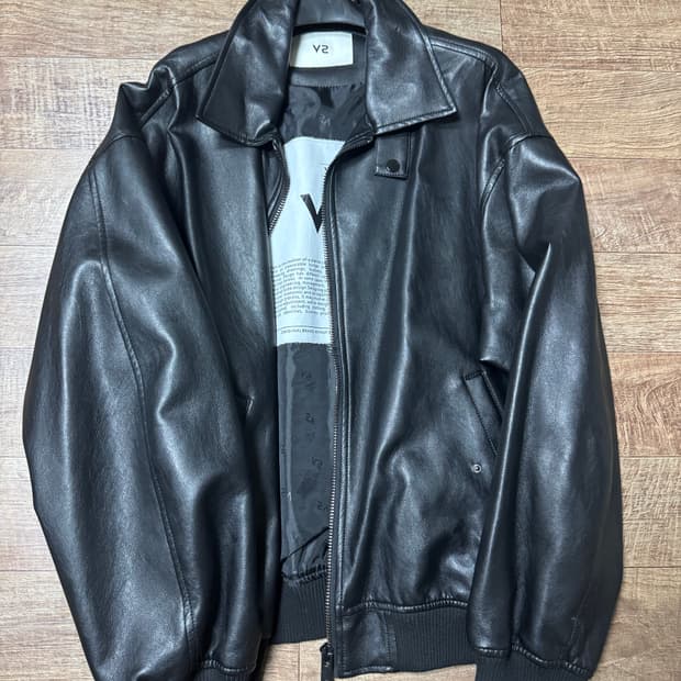 V2 가죽자켓