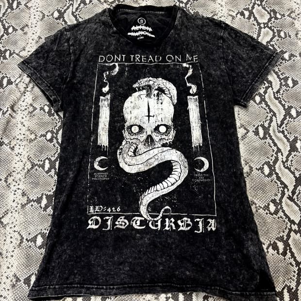 “Vintage” 00’s Skull&Snake Print Washing