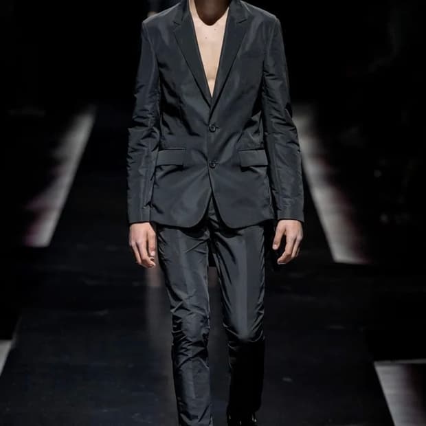 언더커버 20ss 신디셔먼 테일러드 자켓 