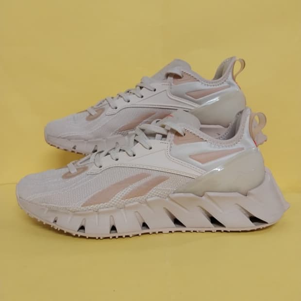 여성 리복 직 키네티카3 런닝화, 운동화 (235)