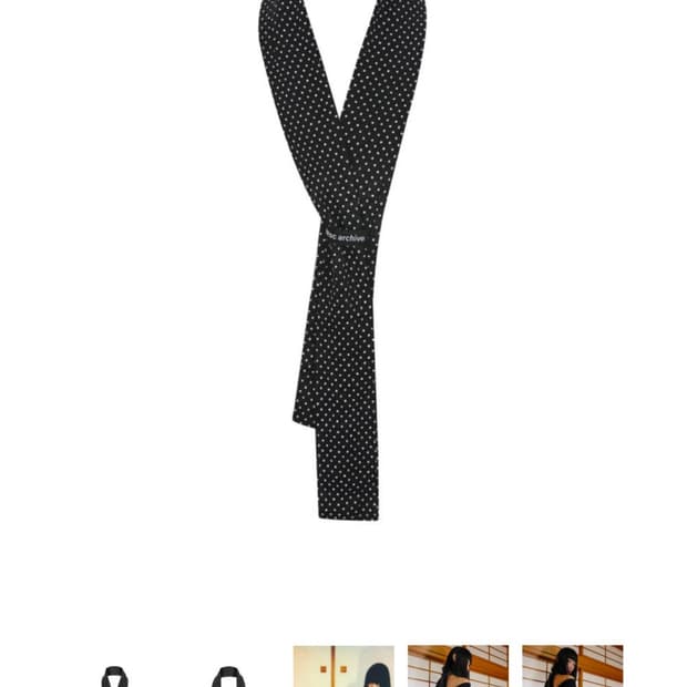 WSC ARCHIVE DOT SCARF 