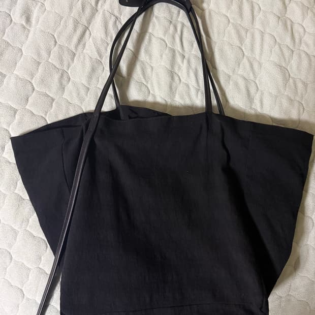 xlim EP.7 SYNOPSIS 01 BAG 블랙