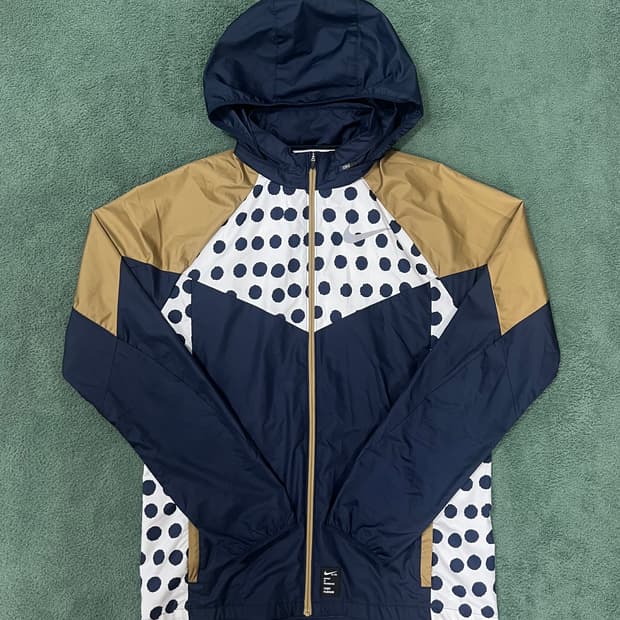 나이키 코디허드슨 윈드러너 바람막이