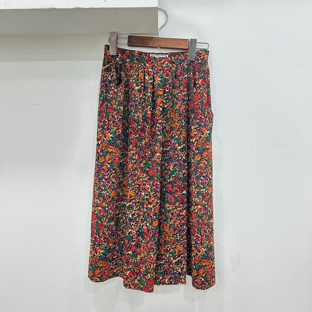 입생로랑 빈티지 울 스커트