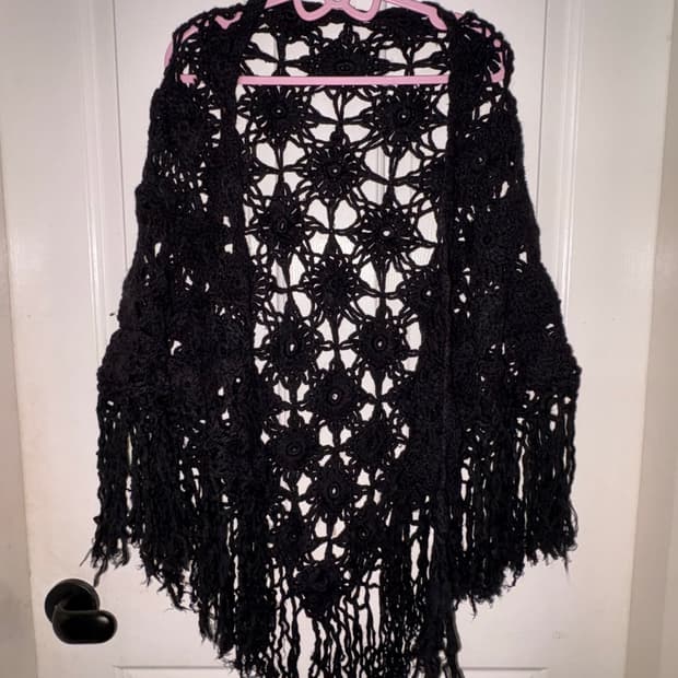 빈티지 블랙 니트 숄 그런지 모리걸