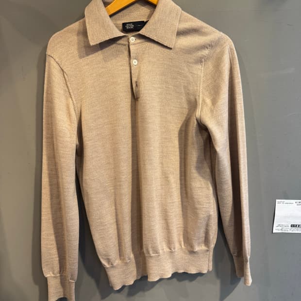 MAN ON THE BOON 베이지 카라 니트