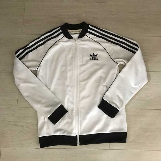 아디다스 트랙탑