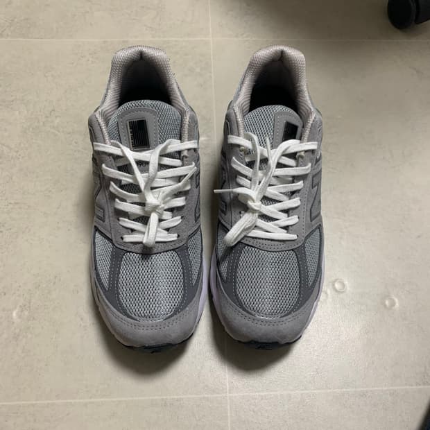 [275] 뉴발란스 990v5 그레이