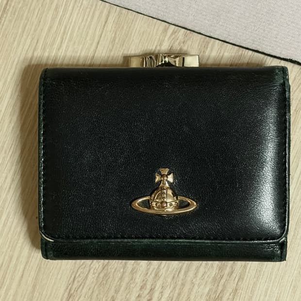 비비안 웨스트우드 지갑 월렛 골드 블랙