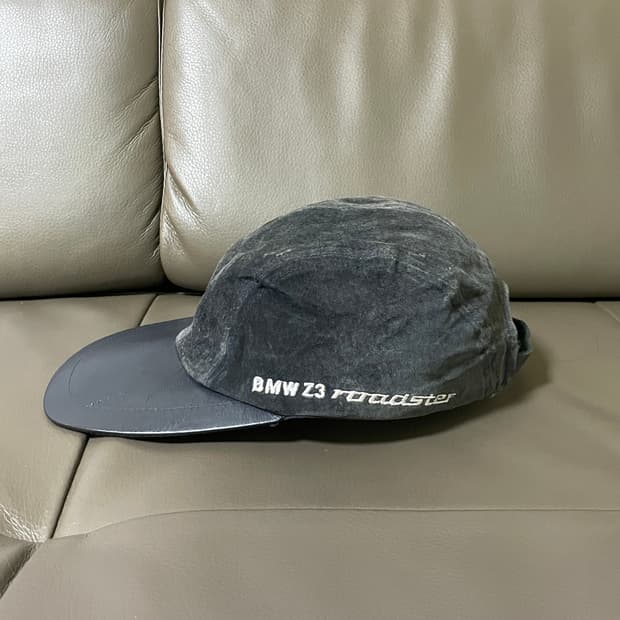 BMW 스웨이드 캡 