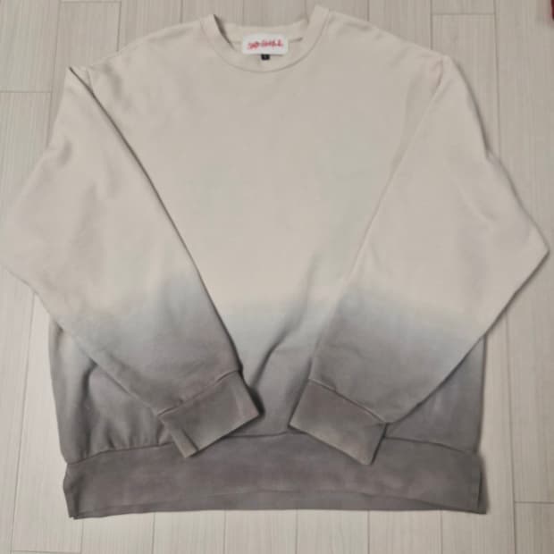 커스텀멜로우 새드스마일그라데이션 오버핏 맨투맨 M사이즈