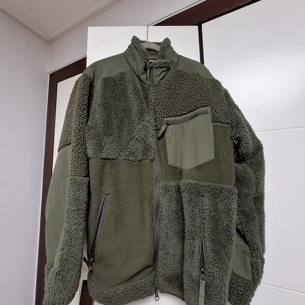 유니x엔가 후리스 올리브