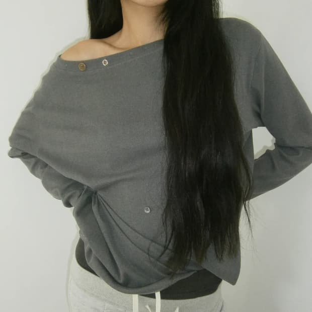 밀로 우먼 버튼 믹스 티셔츠 차콜