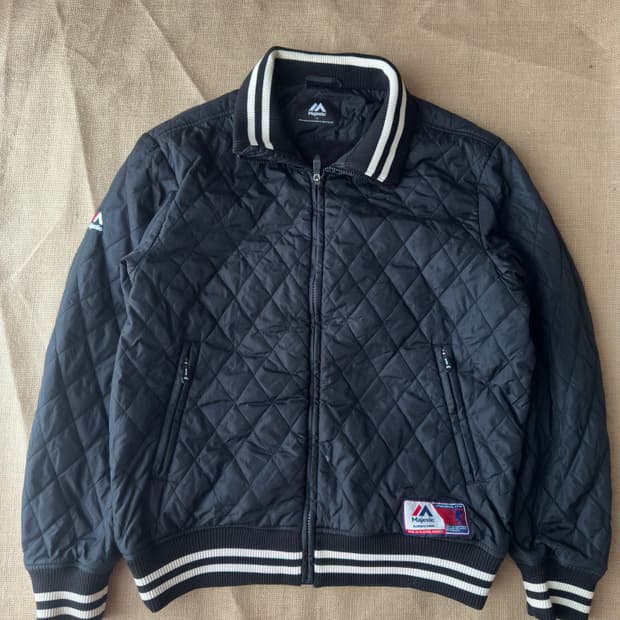 Majestic 블랙 퀼팅 점퍼 L(100)