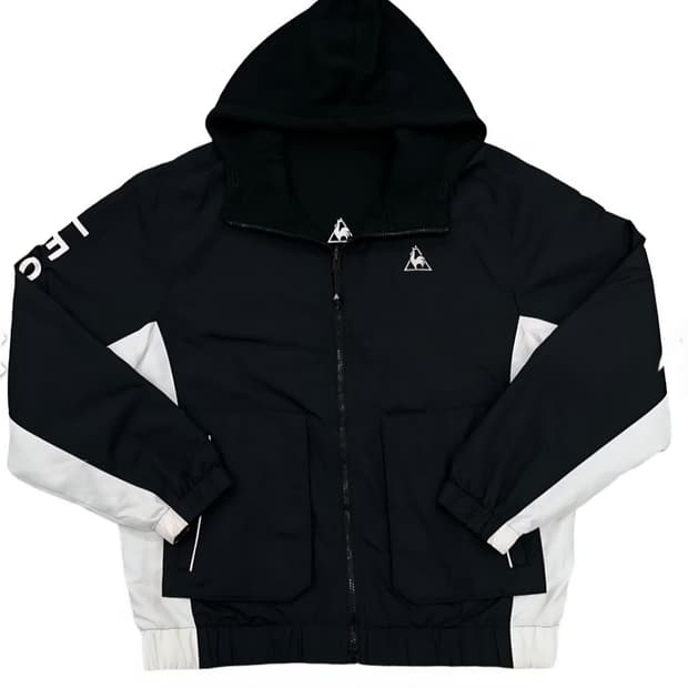 르꼬끄  양면 바람막이 자켓입니다 