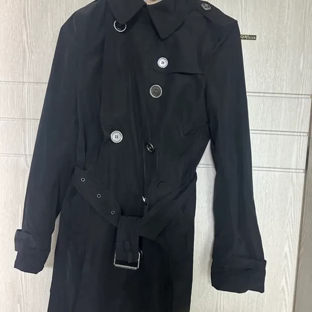 버버리 블랙 트렌치 코트