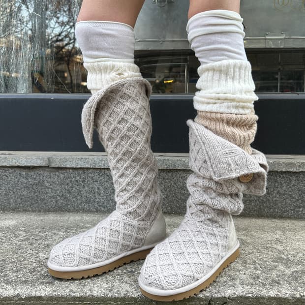 00s 크리스 크로스 니트 카디 부츠