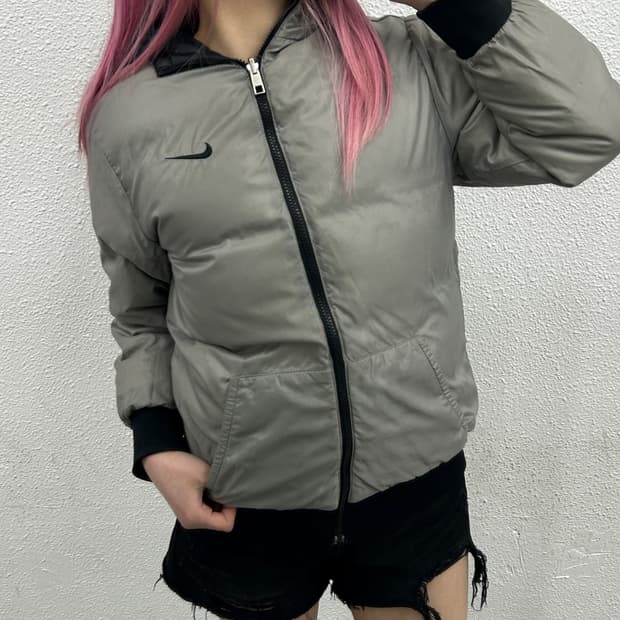 나이키 스우시 그레이 배색 리버시블 블랙 후드 패딩 L