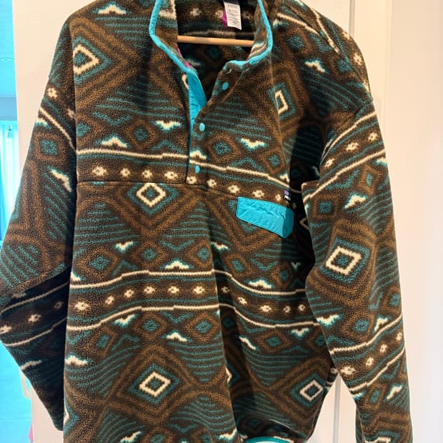 파타고니아 신칠라 아즈텍