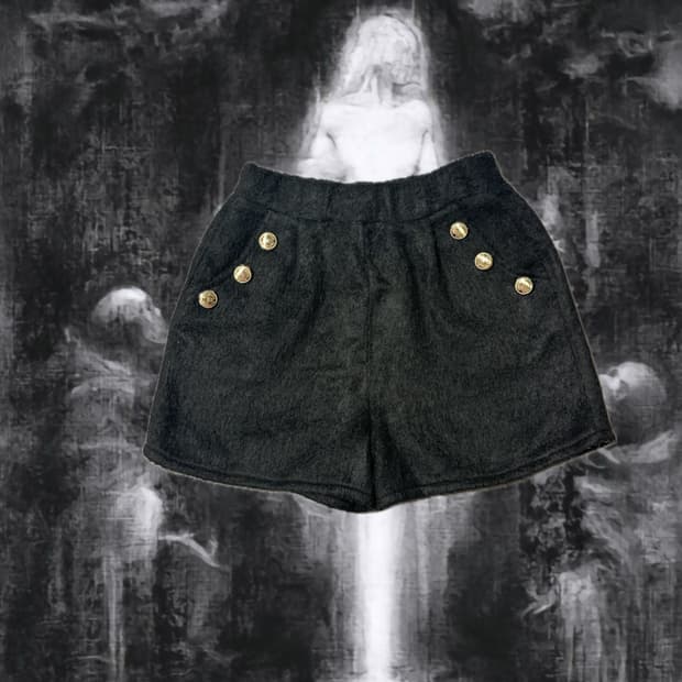 Black gold shorts 블랙 금장 반바지 숏츠