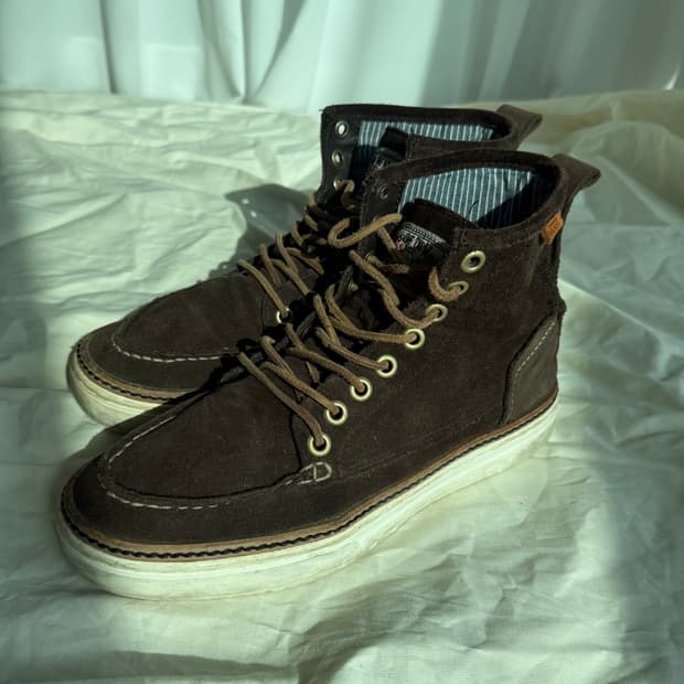 반스 브라운 스웨이트 하이탑 스니커즈