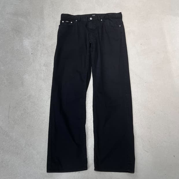 휴고보스 워시드 블랙 스트레치 팬츠 s12297