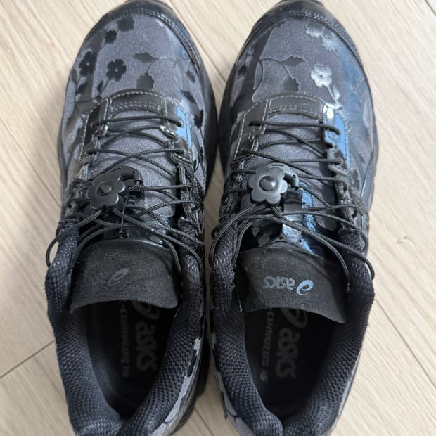 아식스 세실리아반센 젤큐뮬러스 16 블랙 245