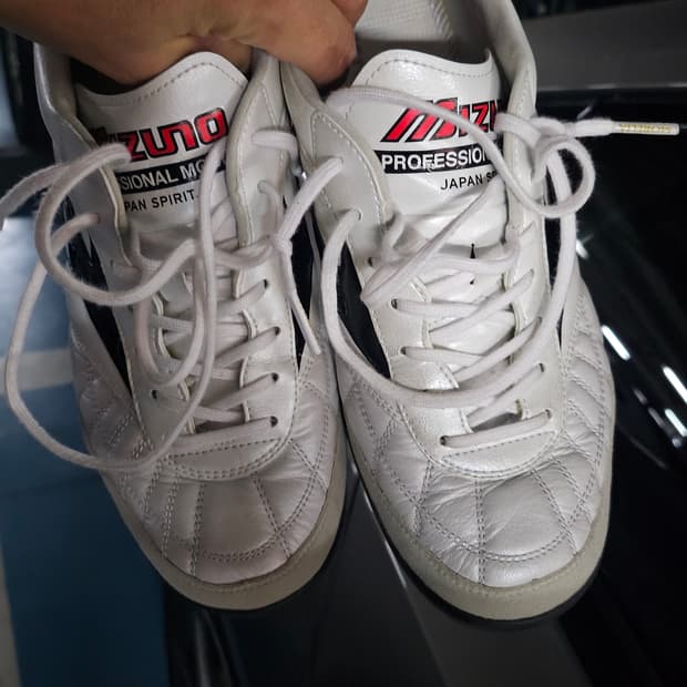 미즈노 모렐리아 엘리트풋살화 판매/265