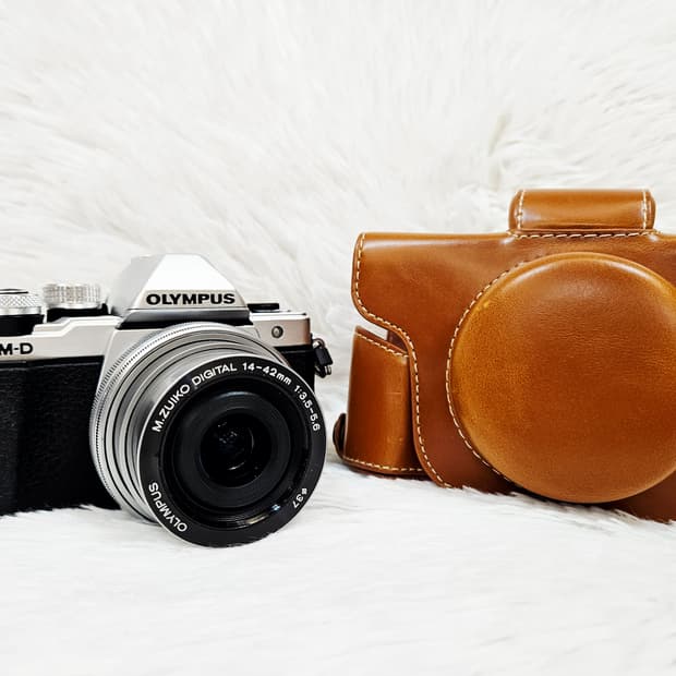 [민트급] 올림푸스 OM-D E-M10 Mark II 미러리스 카메라 판