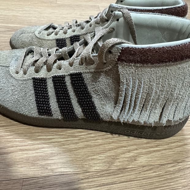 네이버후드 아디다스 265