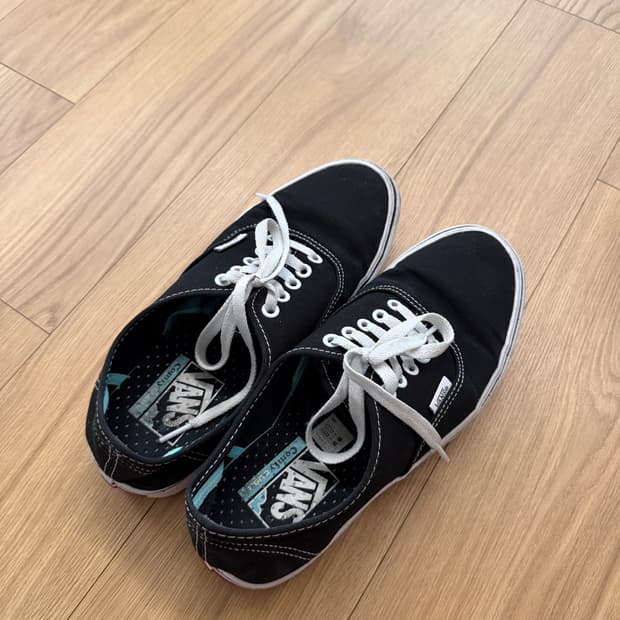 반스 어센틱 컴피쿠션 245 