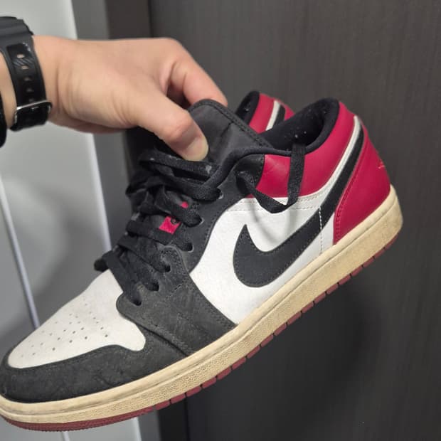 나이키 조던1 로우 블랙토 290