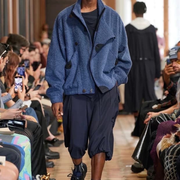 키코 코스타디노브 머스크 봄버 50size