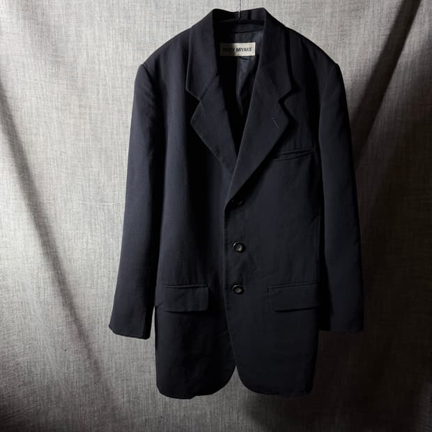 이세이미야케 테일러자켓 