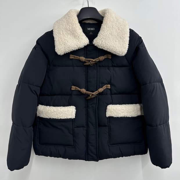 90 미쏘 여자 양털 카라 루즈핏 웰론 더플 숏 패딩