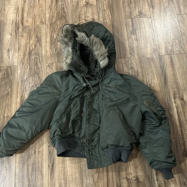 1977s 알파 인더스트리 N-2B 플라이트 자켓