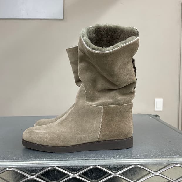 페라가모 스웨이드 롱 부츠 250