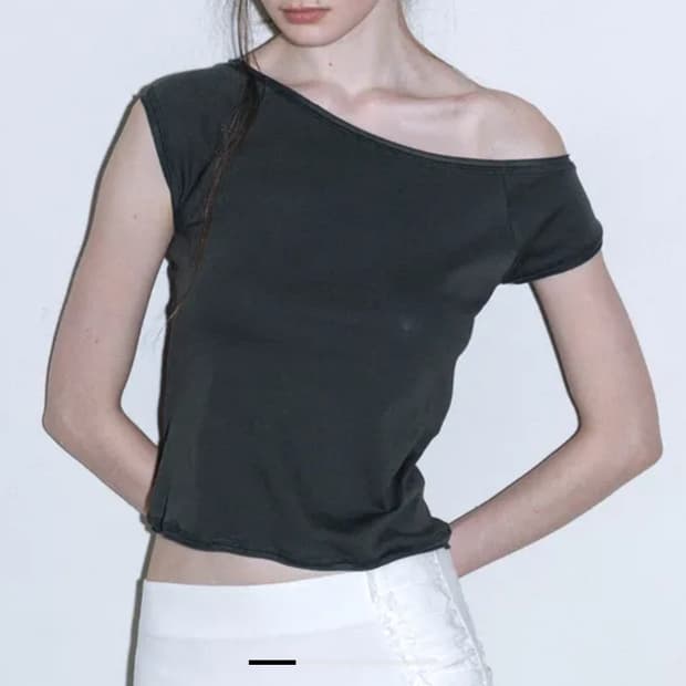 스튜디오테이블 원숄더 티셔츠