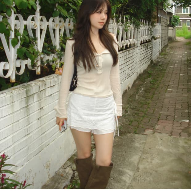 아워캐비넷 ourcabinet milk button tee 밀크 버튼티