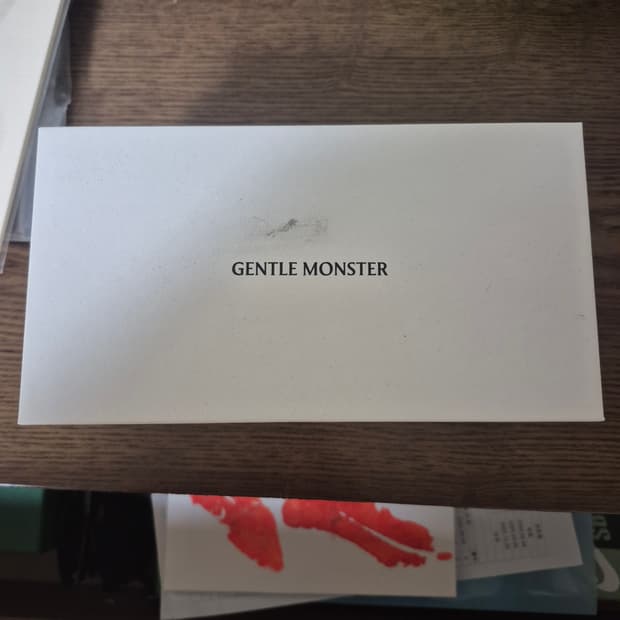 젠틀몬스터 디어 01. 풀박스 