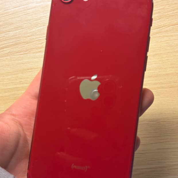 아이폰 SE3 128기가