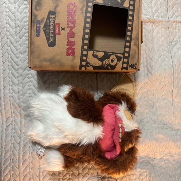 퍼글러 그램린 인형