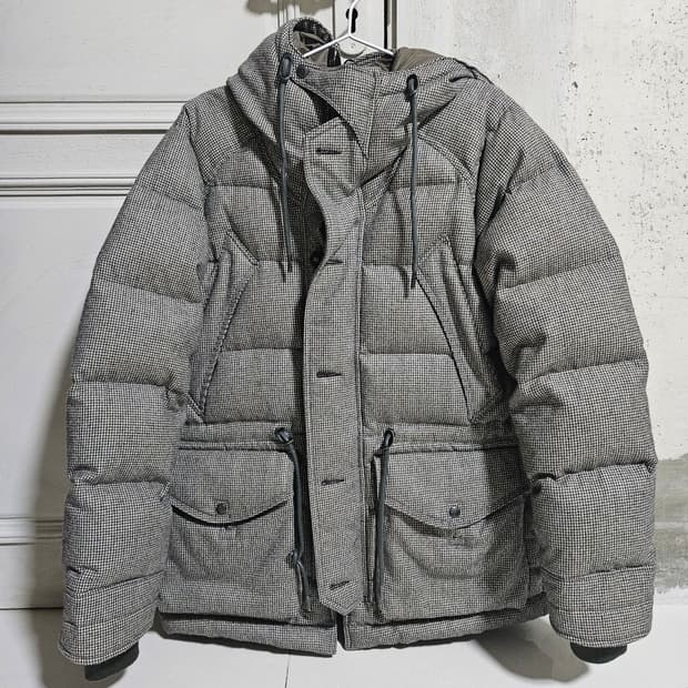 이스트로그 패딩