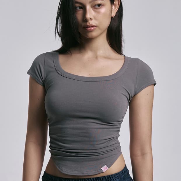 플리즈노팔로우 뉴 모모 셔링 탑