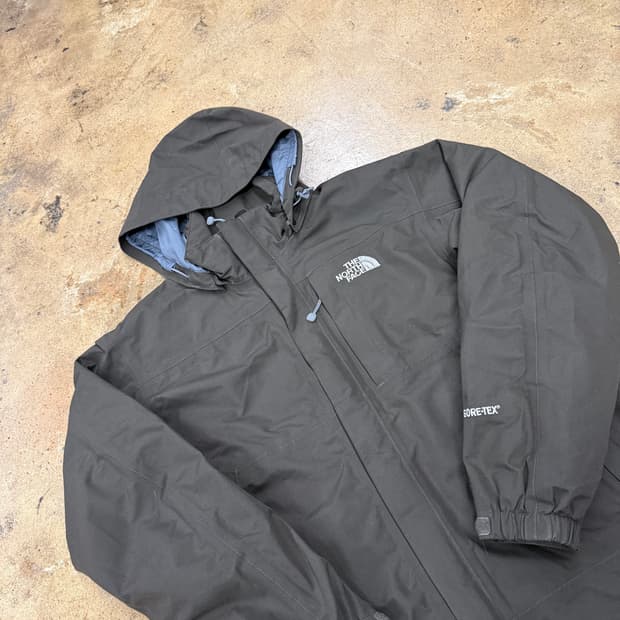 [정품/M] 노스페이스 고어텍스 자켓 카키 b17