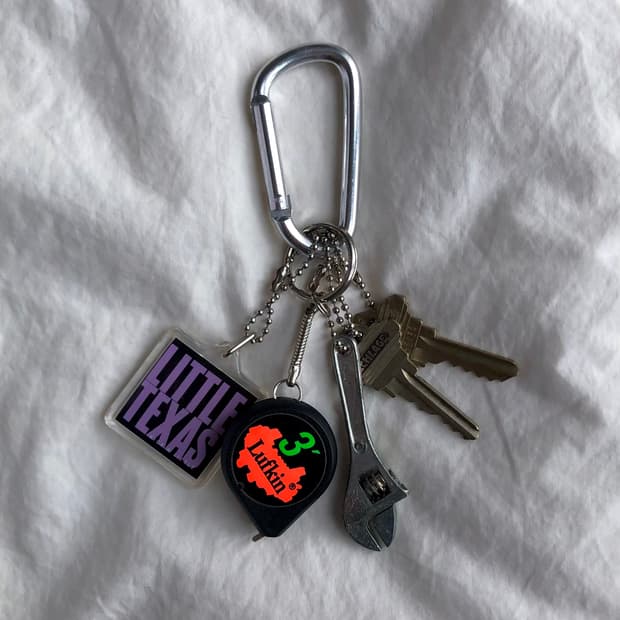 🎁Someone's Keyring #322