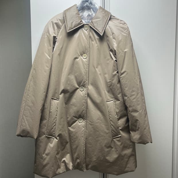 엔조블루스 글로시 패딩