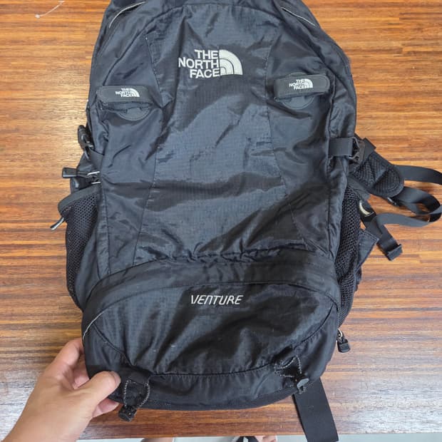 노스페이스 벤쳐 30L 백팩 