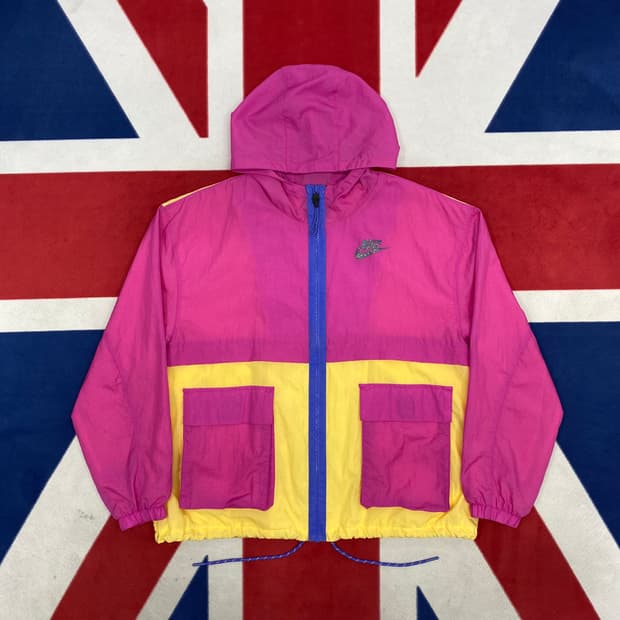 나이키 바람막이 S 