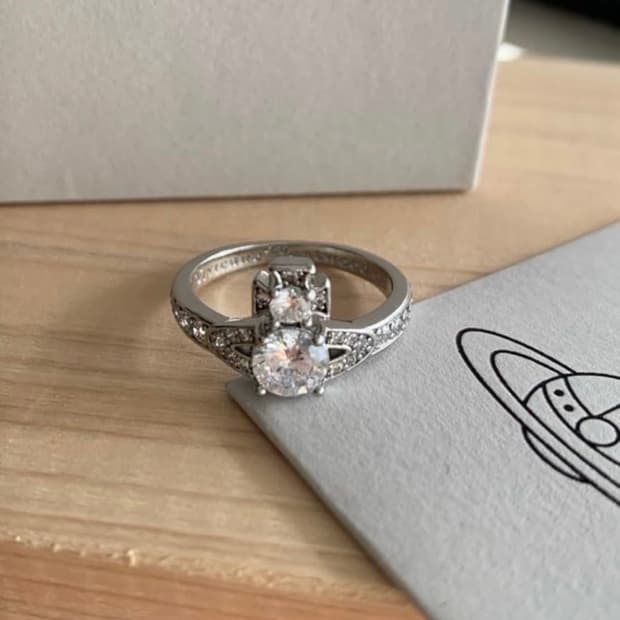 비비안웨스트우드 아카이브 클리어 크리스탈 큐빅 orb링 반지